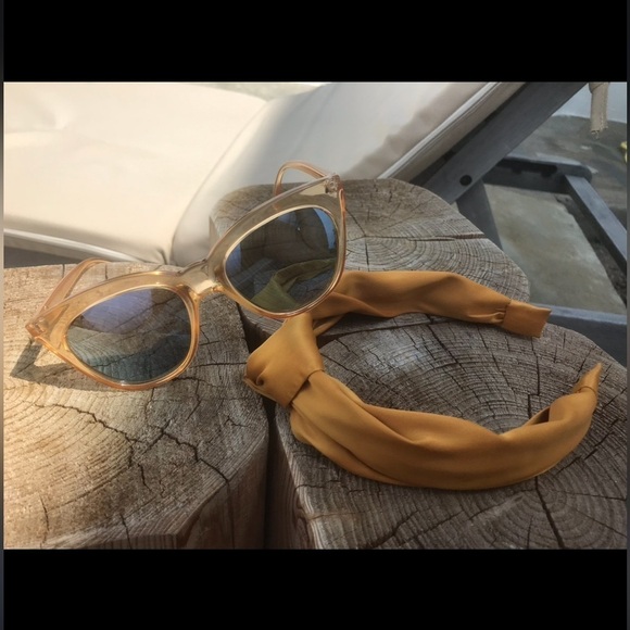 Le Specs Halfmoon Magic Limited Edition Yellow Frame Blue Mirror Sunglasses main image 8